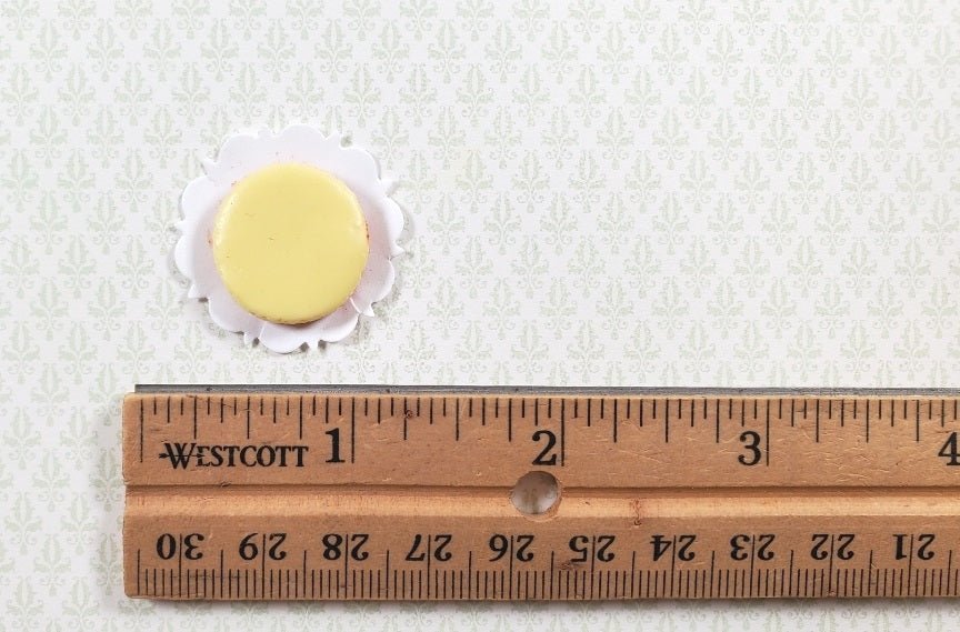 Dollhouse New York Style Cheesecake 1:12 Scale Miniature Food Dessert Bakery - MiniatureCrush