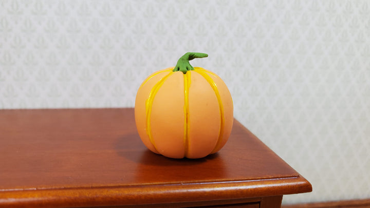 Dollhouse Orange Pumpkin Gourd 1:12 Scale Halloween Fall Miniature - MiniatureCrush