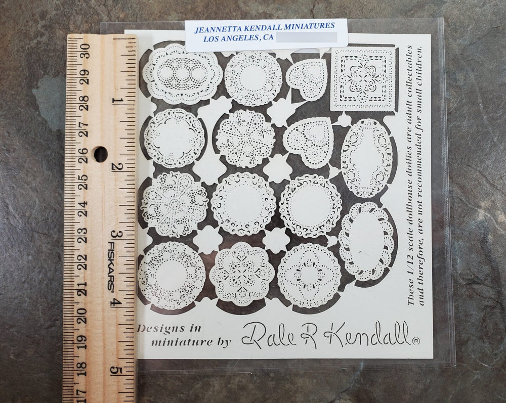 Dollhouse Paper Doilies Laser Cut Round Heart Oval 1:12 Scale Miniatures JKM100 - Miniature Crush