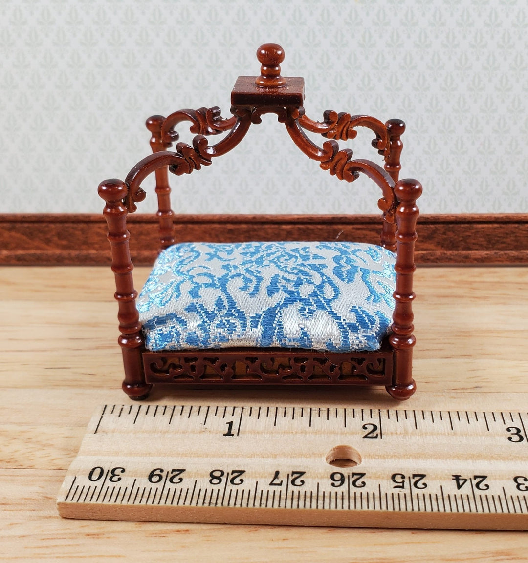 Dollhouse Pet Bed Cat or Small Dog Elegant Wood 1:12 Scale Miniature Furniture - Miniature Crush