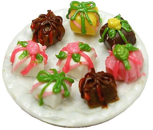 Dollhouse Petit Fours Floral Designs 1:12 Scale Miniature Dessert Food Bakery - MiniatureCrush
