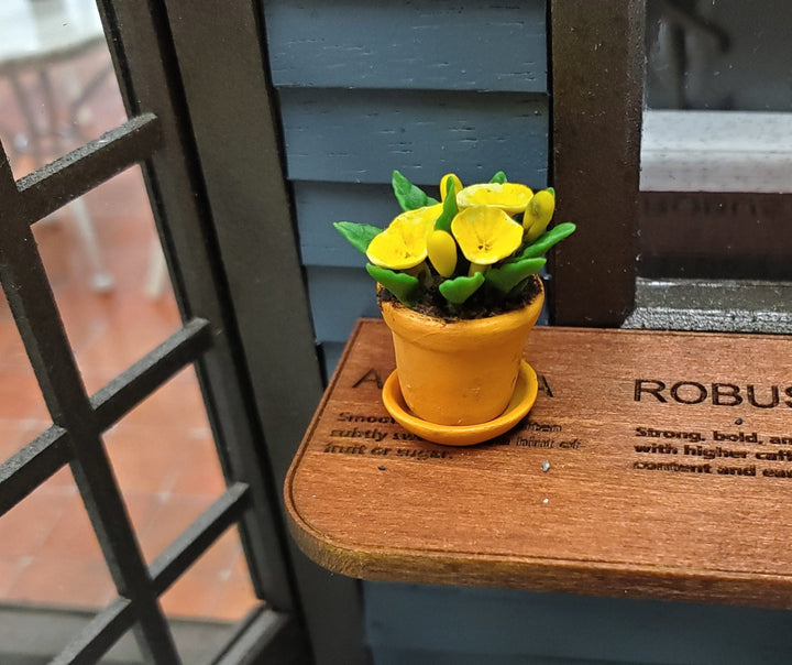 Dollhouse Petunias Flowers Yellow Terra Cotta Planter Pot 1:12 Scale Miniature - Miniature Crush