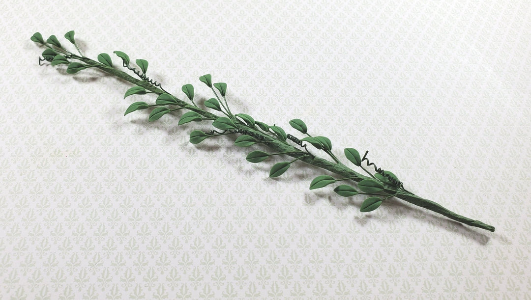 Dollhouse Philodendron Vine 8 Inches Long 1:12 Scale Miniature Garden Plants - MiniatureCrush