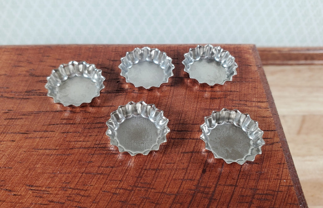 Dollhouse Pie or Tart Tins Molds x5 Metal 1:12 Scale Miniature Kitchen Accessory - Miniature Crush