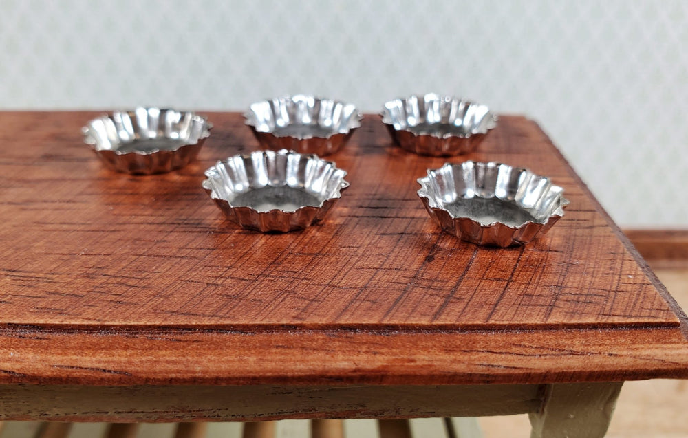 Dollhouse Pie or Tart Tins Molds x5 Metal 1:12 Scale Miniature Kitchen Accessory - Miniature Crush