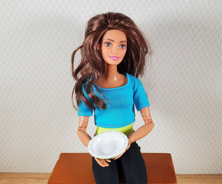 Dollhouse Pie Plate Ceramic Green 1:6 Scale Miniature Kitchen Accessory - MiniatureCrush