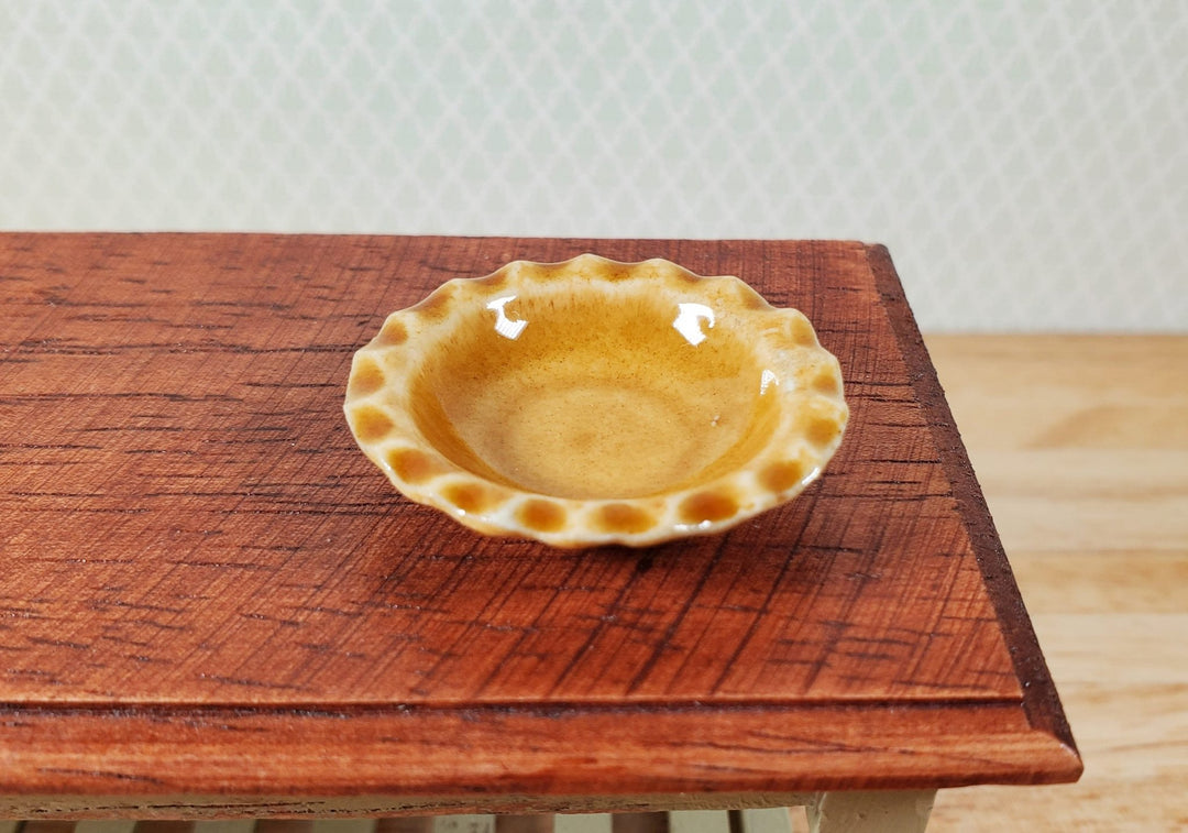 Dollhouse Pie Plate Ceramic Light Brown 1:6 Scale Miniature Kitchen Accessory - MiniatureCrush
