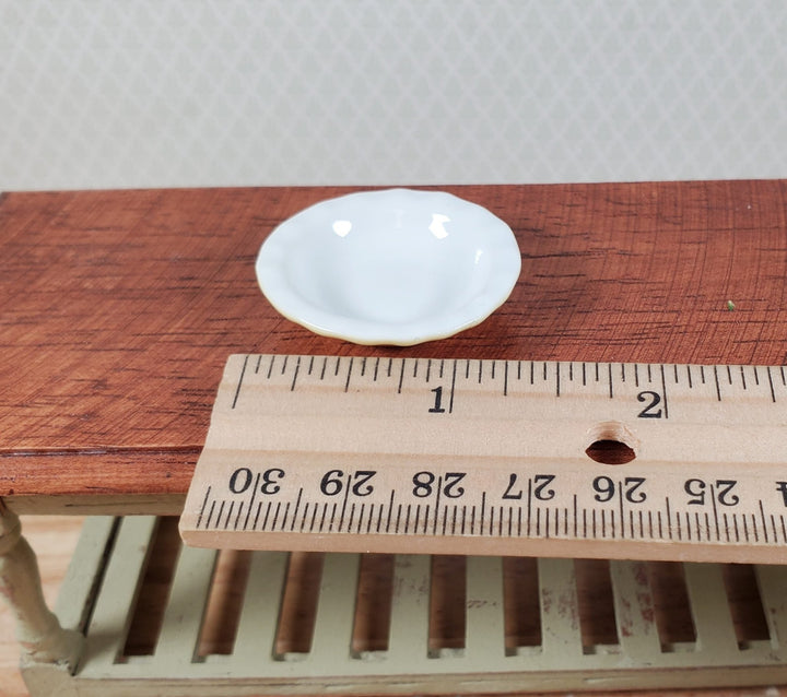 Dollhouse Pie Plate Ceramic Pale Yellow 1:6 Scale Miniature Kitchen Accessory - MiniatureCrush