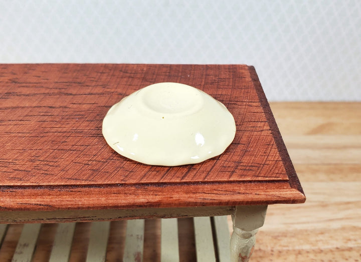 Dollhouse Pie Plate Ceramic Pale Yellow 1:6 Scale Miniature Kitchen Accessory - MiniatureCrush