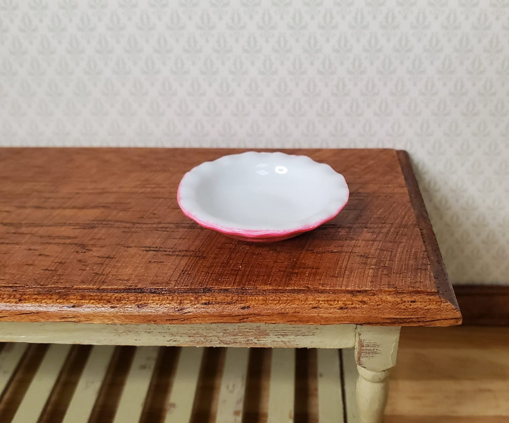 Dollhouse Pie Plate Ceramic Pink 1:12 Scale Miniature Kitchen Accessory - MiniatureCrush