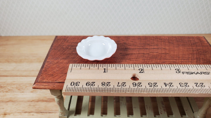 Dollhouse Pie Plate Ceramic Red Bottom 1:6 Scale Miniature Kitchen Accessory - MiniatureCrush