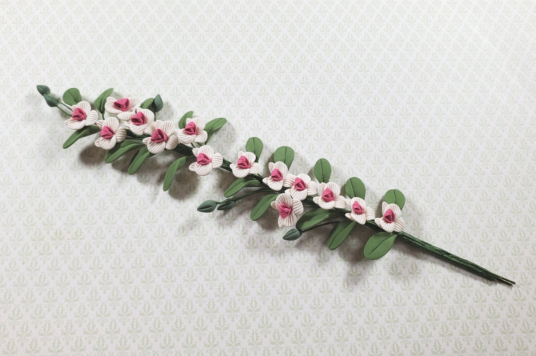 Dollhouse Pink and White Flower Vine 1:12 Scale Miniature Garden Plants Flowers - MiniatureCrush