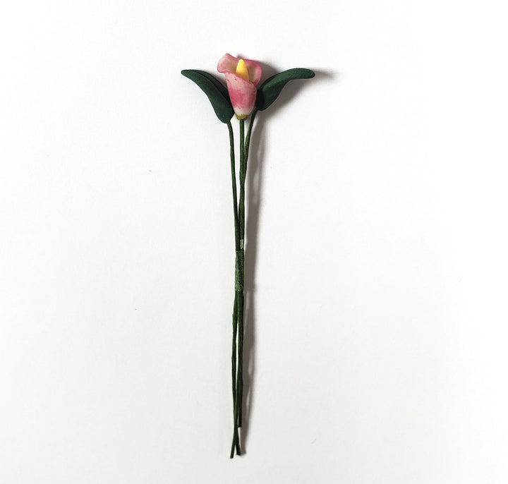 Dollhouse Pink Calla Lily Single Stem with Foliage 1:12 Scale Miniature - MiniatureCrush