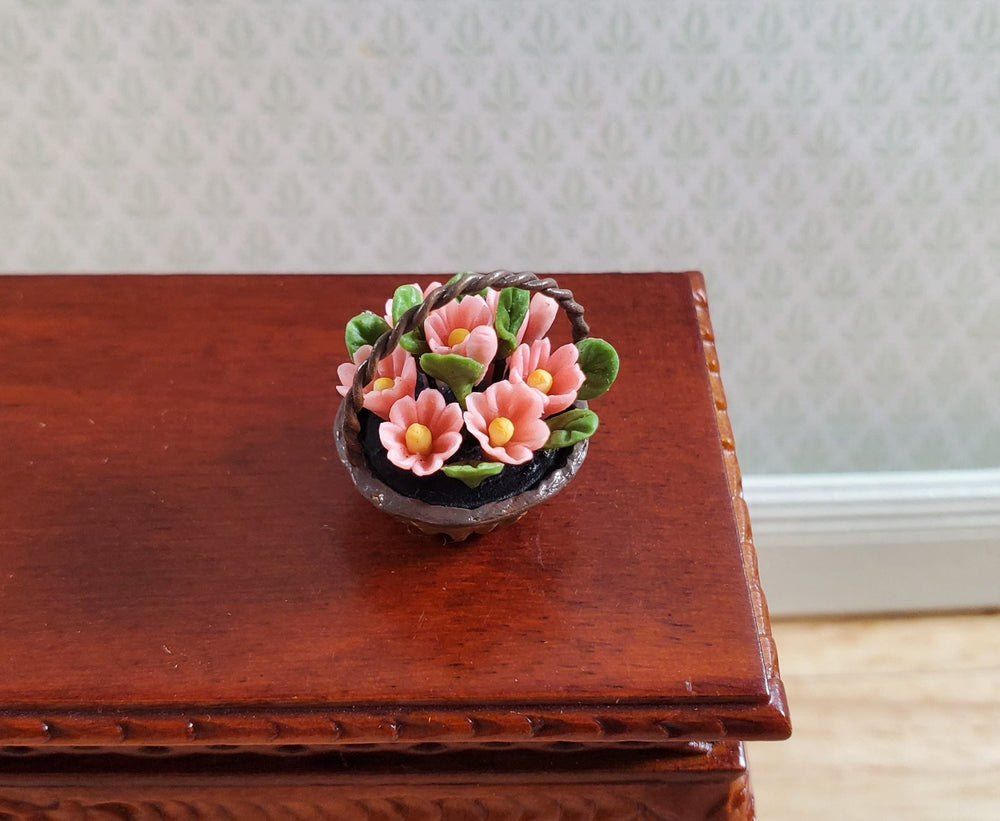 Dollhouse Pink Daisies in a Small Basket 1:12 Scale Miniature Flowers by Falcon - MiniatureCrush