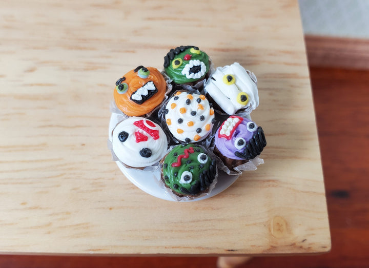 Dollhouse Plate of Halloween Theme Cupcakes on Ceramic Plate 1:12 Scale - MiniatureCrush