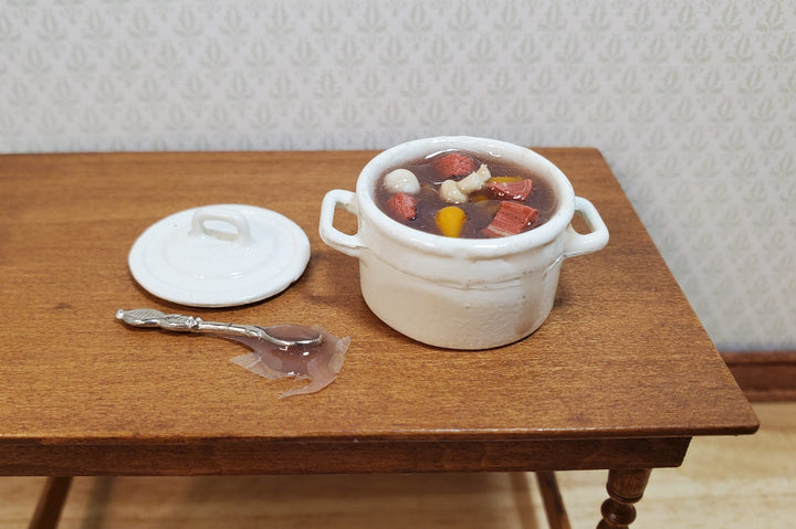 Dollhouse Pot of Beef Stew with Lid and Spoon 1:12 Scale Miniature Food - MiniatureCrush