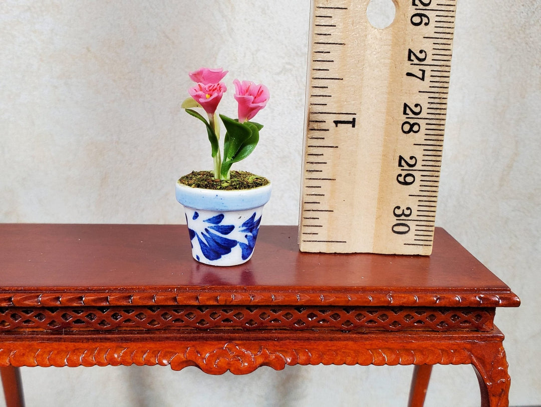 Dollhouse Potted Pink Violets 1:12 Scale Miniature Houseplant Blue & White Pot - MiniatureCrush