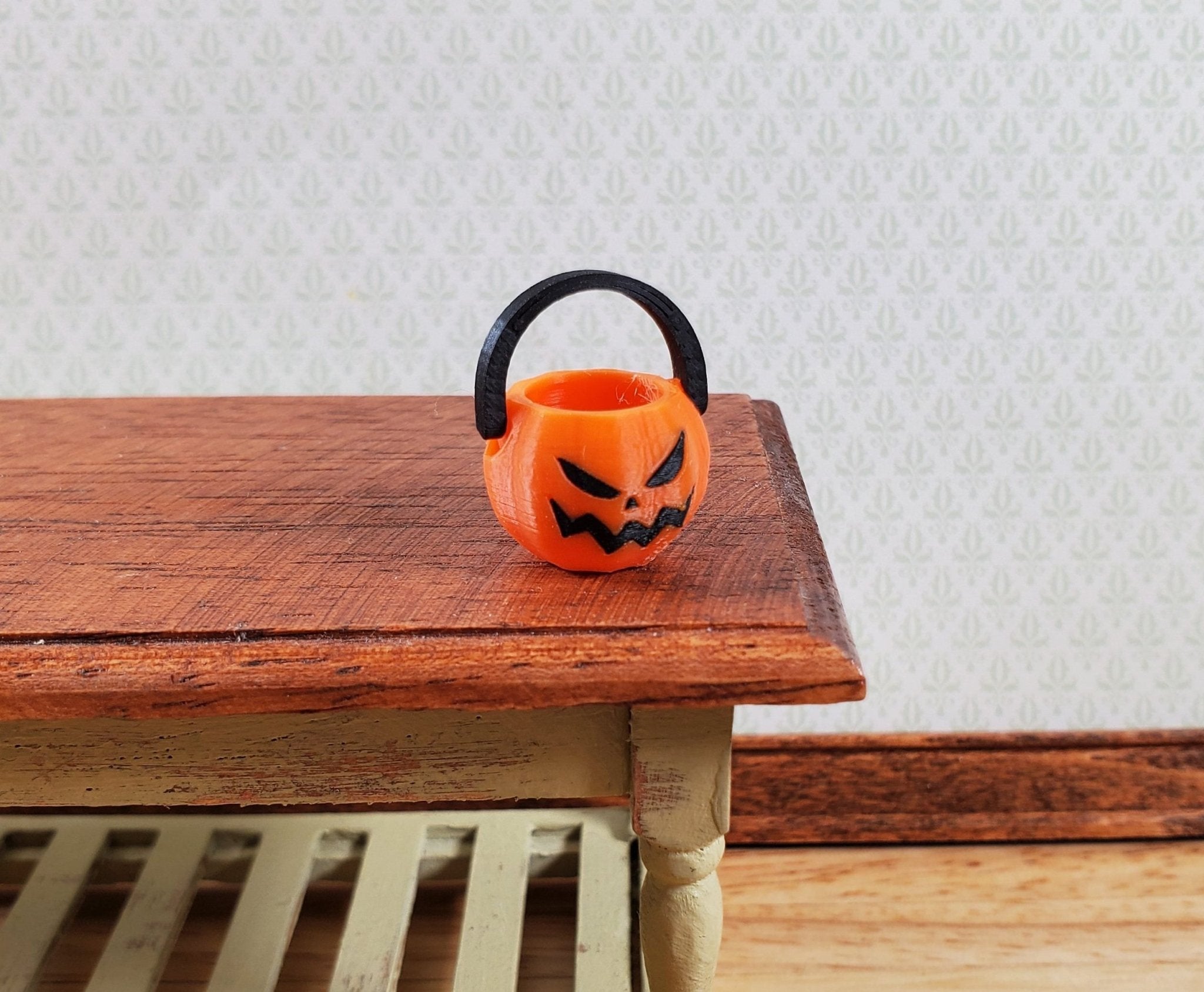 Dollhouse Pumpkin Candy Bucket for Halloween 1:12 Scale Miniature