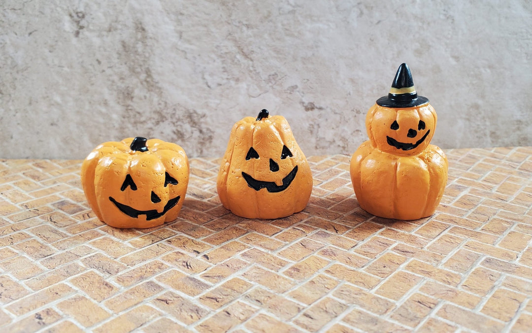 Dollhouse Pumpkins Set of 3 Halloween Decor 1:12 Scale Miniatures - MiniatureCrush