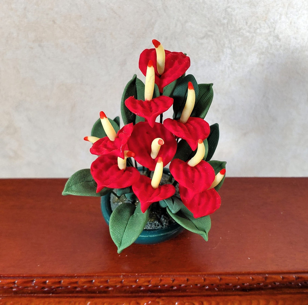Dollhouse Red Anthurium Plant in Dark Green Bowl 1:12 Scale Miniature - MiniatureCrush