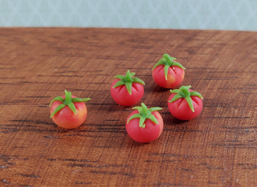 Dollhouse Red Tomatoes Green Stems 5 Pieces 1:12 Scale Miniature Food Vegetables - MiniatureCrush