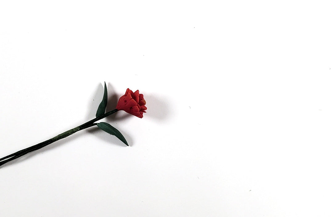 Dollhouse Red Zinnia Single Long Stem with Foliage 1:12 Scale Miniature - MiniatureCrush