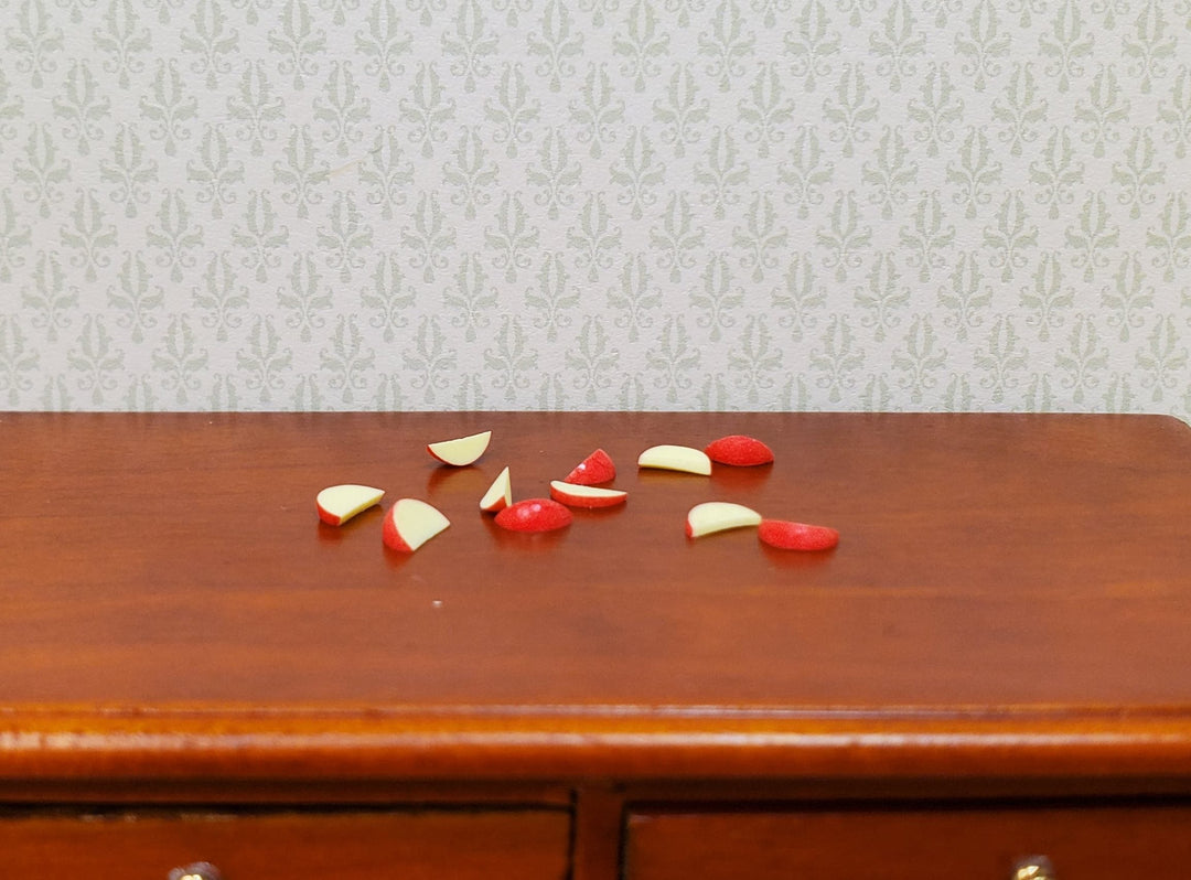 Dollhouse Set of 12 Apple Slices 1:12 Scale Miniature Food Kitchen Fruit Snack - MiniatureCrush