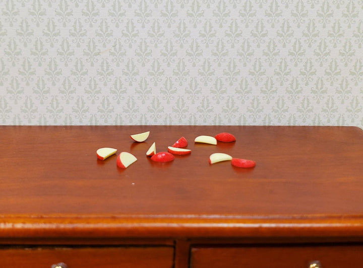 Dollhouse Set of 12 Apple Slices 1:12 Scale Miniature Food Kitchen Fruit Snack - MiniatureCrush
