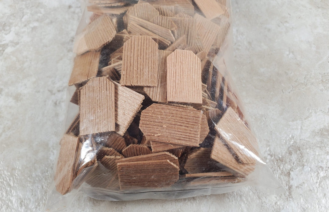 Dollhouse Shingles Small Bag Cedar Wood Square 250 pieces Alessio Miniatures - MiniatureCrush
