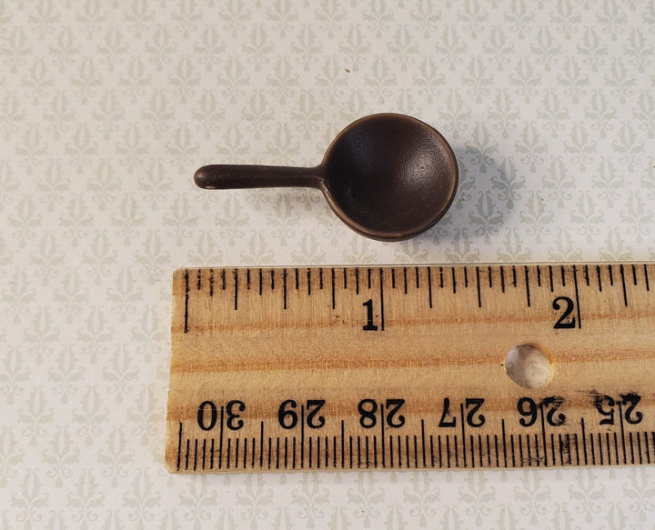 Dollhouse Small Brown Ceramic Soup Pot with Handle 1:12 Scale Miniature - MiniatureCrush