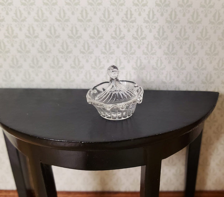 Dollhouse Small Round Dish with Lid Ribbed 1:12 Scale Miniature - MiniatureCrush