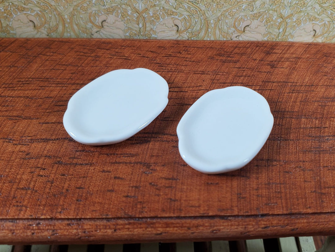 Dollhouse Small White Ceramic Serving Platter Set of 2 1:12 Scale Miniature - MiniatureCrush