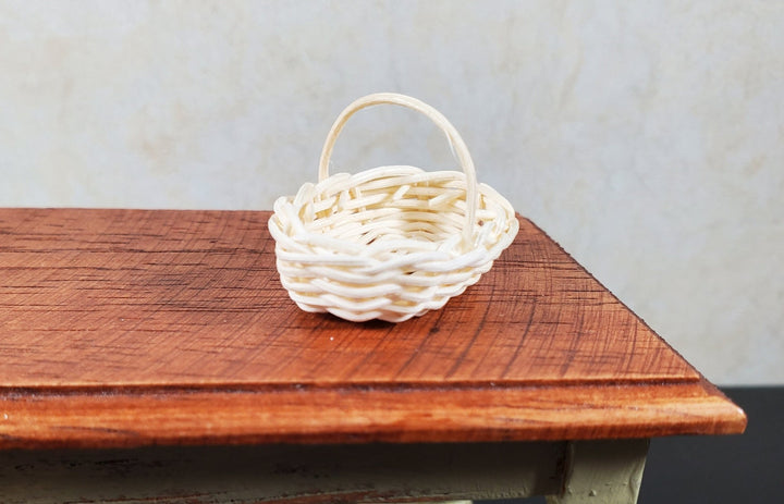 Dollhouse Small White Oval Basket with Handle 1:12 Scale Miniature - MiniatureCrush