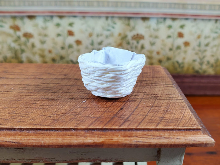 Dollhouse Square Cream Colored Basket 1:12 Scale Miniature - MiniatureCrush