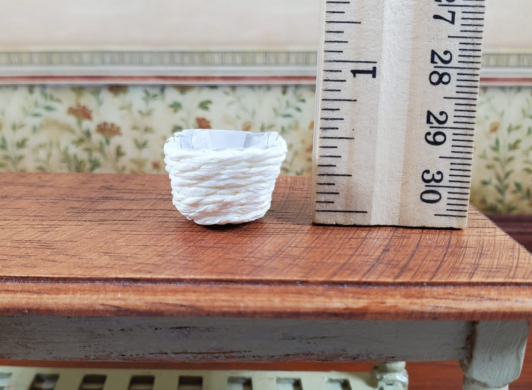 Dollhouse Square Cream Colored Basket 1:12 Scale Miniature - MiniatureCrush