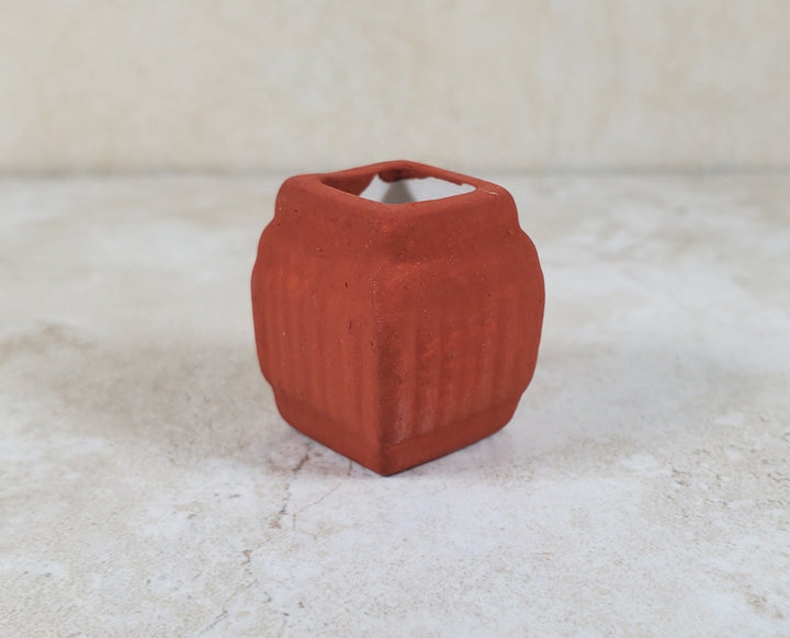 Dollhouse Square Terra Cotta Planter 1:12 Scale Miniature - MiniatureCrush