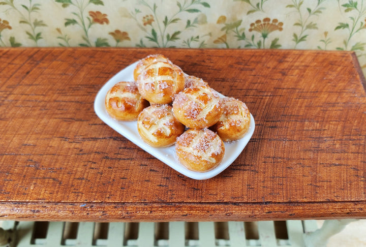 Dollhouse Sugar Buns on a White Ceramic Platter 1:12 Scale Miniature Kitchen - MiniatureCrush