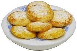 Dollhouse Sugar Cookies on a White Plate 1:12 Scale Miniatures Food - MiniatureCrush