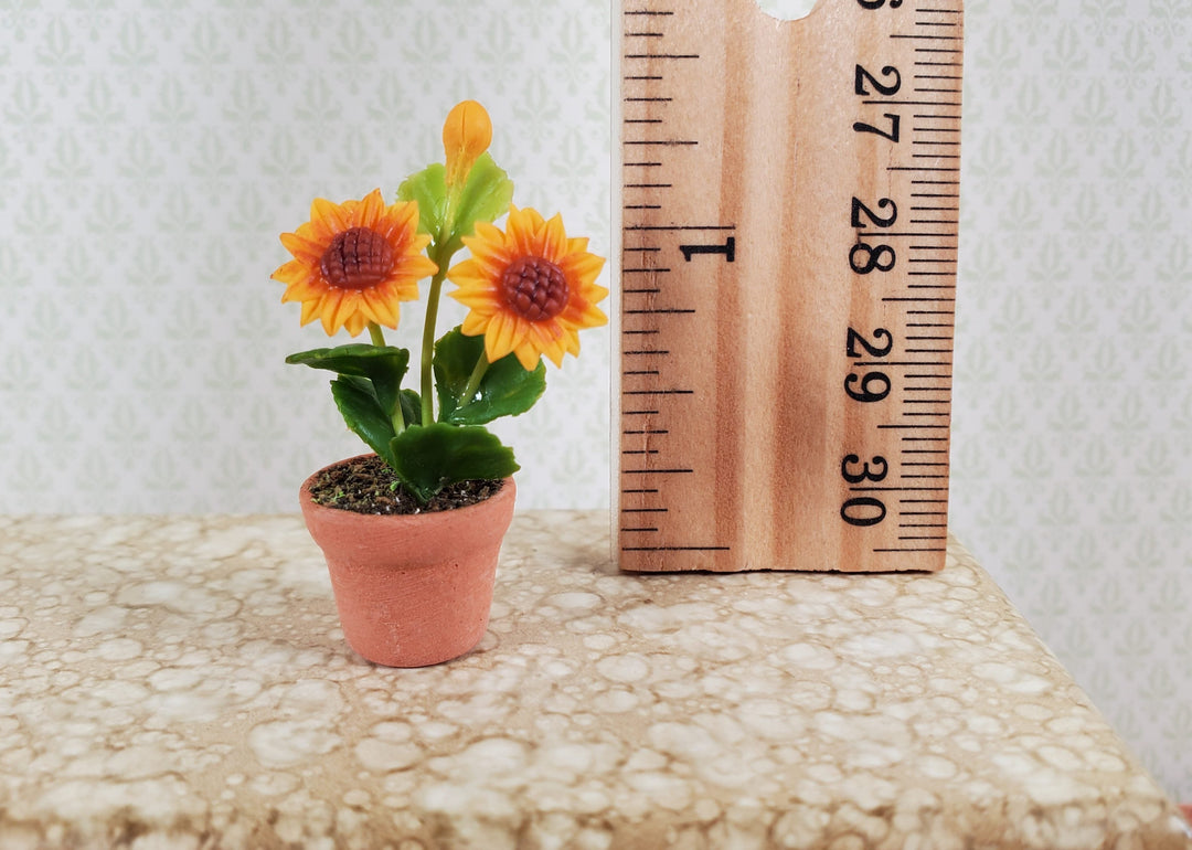 Dollhouse Sunflower Plant in Terra Cotta Planter 1:12 Scale Miniature Garden - MiniatureCrush