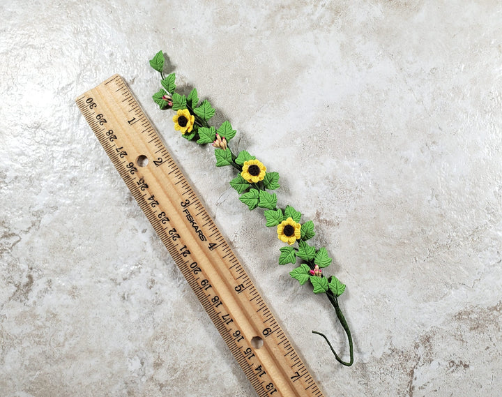 Dollhouse Sunflower Vine with Leaves 1:12 Scale Miniature Garden Plant - MiniatureCrush