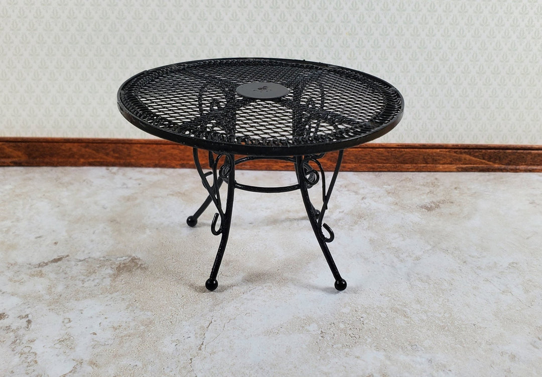 Dollhouse Table Round Black Metal 1:12 Scale Miniature Patio Furniture - Miniature Crush