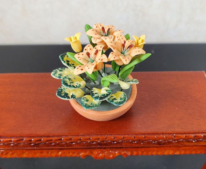 Dollhouse Tiger Lilies and Assorted Plants in a Planter 1:12 Scale Miniature - MiniatureCrush