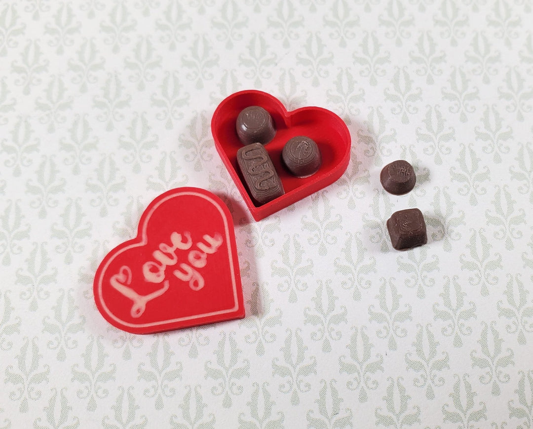 Dollhouse Valentine's Day Heart Box with Chocolate Candy 1:12 Scale Miniature - Miniature Crush