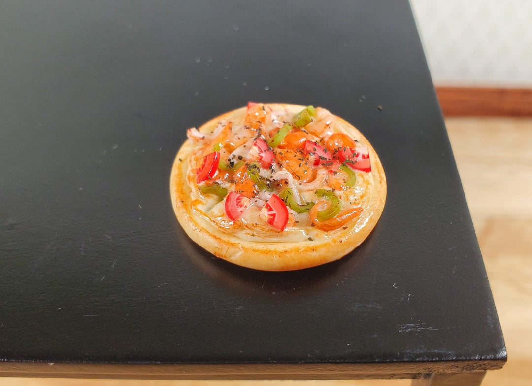 Dollhouse Veggie Pizza Round 1:12 Scale Miniature Food - MiniatureCrush