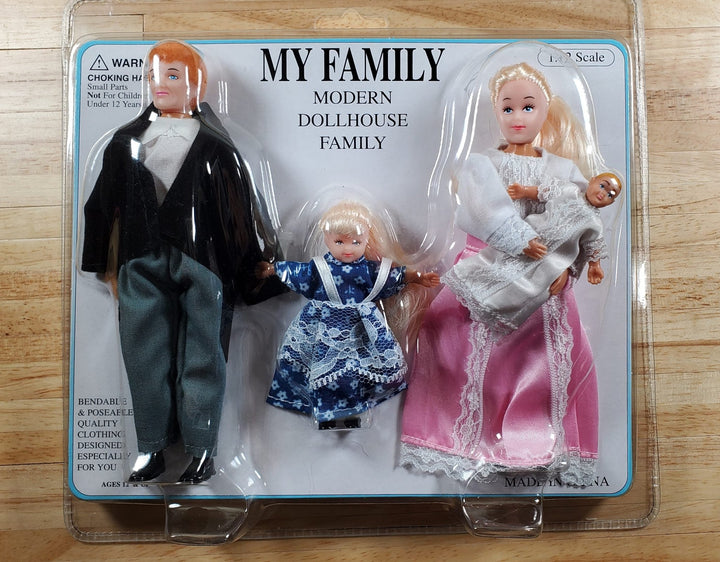 Dollhouse Victorian Family Dolls Dad Mom Daughter Baby Poseable 1:12 Scale - MiniatureCrush