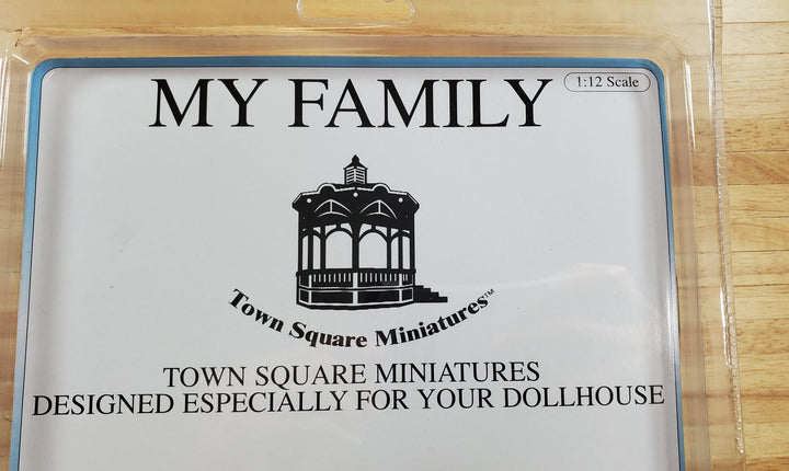 Dollhouse Victorian Family Dolls Dad Mom Daughter Son Poseable 1:12 Scale - MiniatureCrush