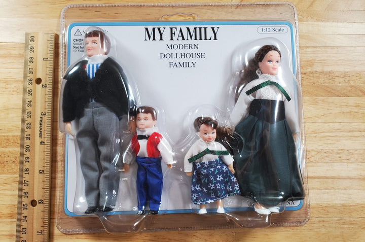Dollhouse Victorian Family Dolls Dad Mom Daughter Son Poseable 1:12 Scale - MiniatureCrush