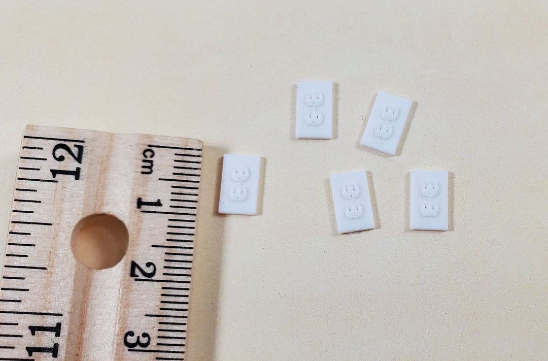 Dollhouse Wall Outlets Tiny Plug Set of 5 1:12 Scale Modern Miniatures - Miniature Crush