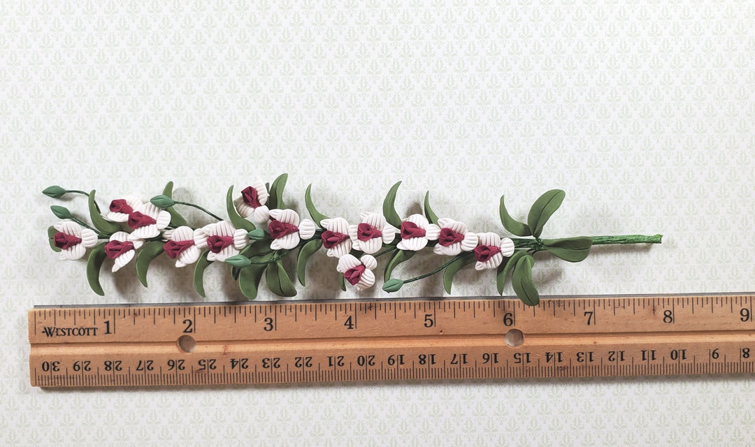Dollhouse White and Red Flower Vine 1:12 Scale Miniature Garden Plants Flowers - MiniatureCrush