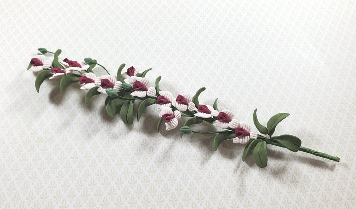 Dollhouse White and Red Flower Vine 1:12 Scale Miniature Garden Plants Flowers - MiniatureCrush